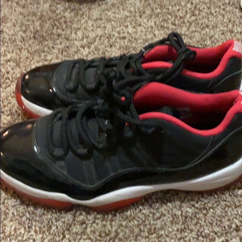 Jordan bred size 9